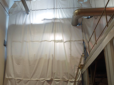 仮設足場の搬入組立